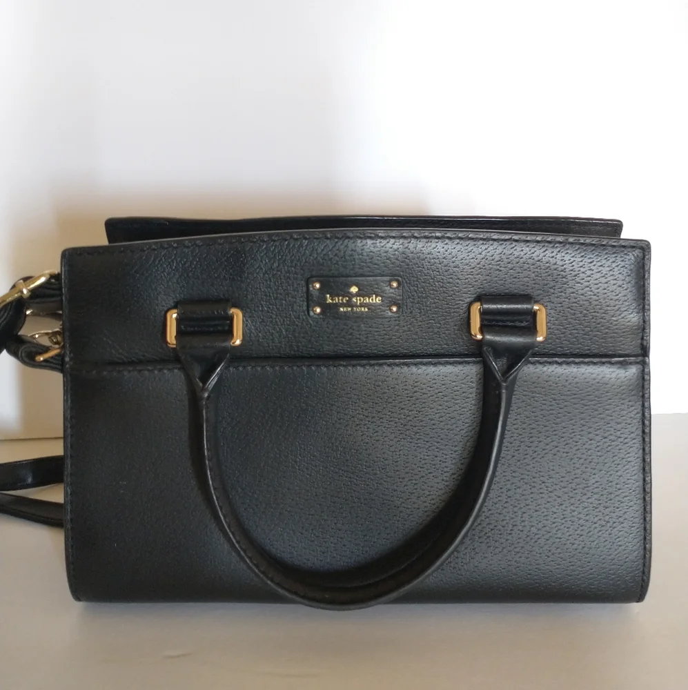 Kate Spade - Picture 1 of 5